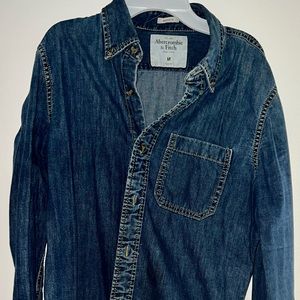 Abercrombie Fitch size M